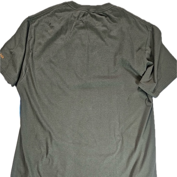 Columbia Shirt Mens Large Buffalo Graphic Outdoors Greater Outdoor Gear Tee - Picture 2 of 5